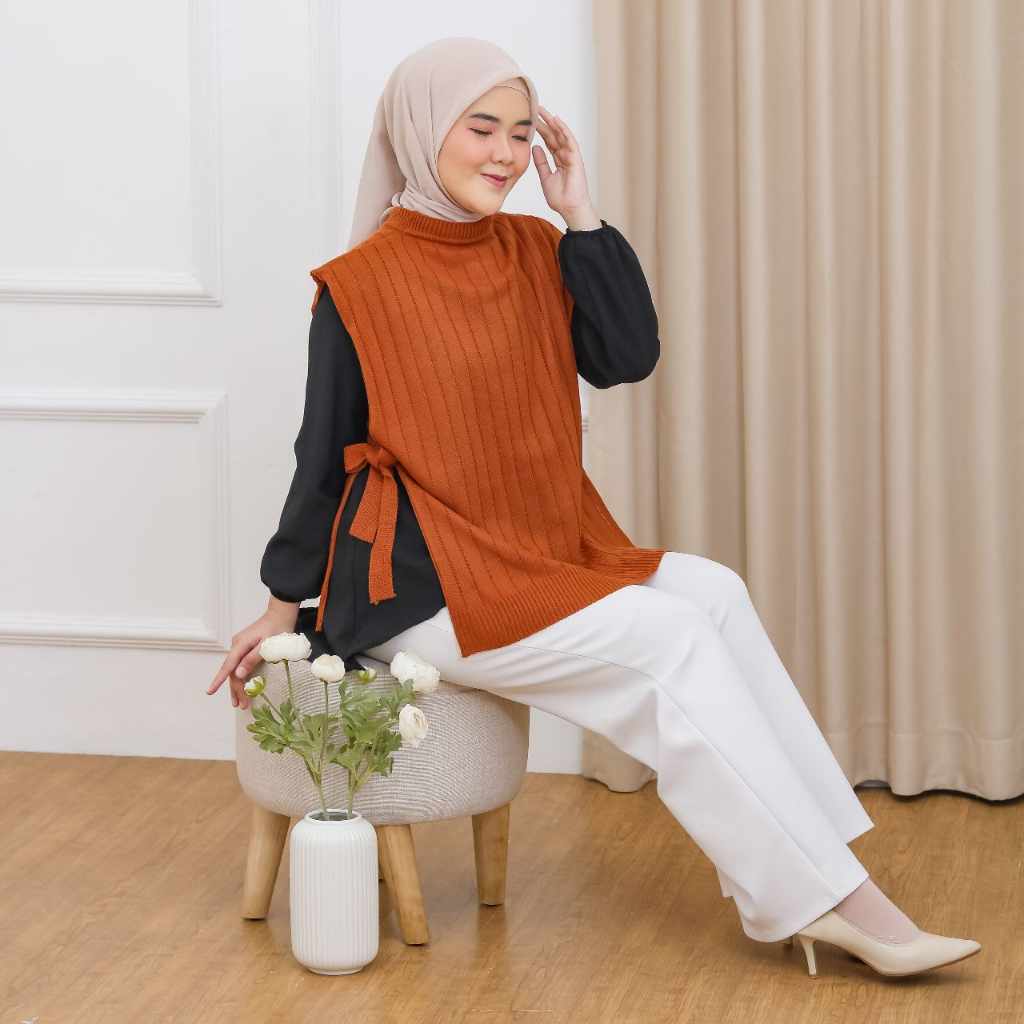 MARY - Nursingwear Vest Rajut Blouse Tunik Knit Menyusui Atasan Baju Bukaan Kanan Kiri Belahan Busui Bumil Busuifriendly Motif Shabby Bunga