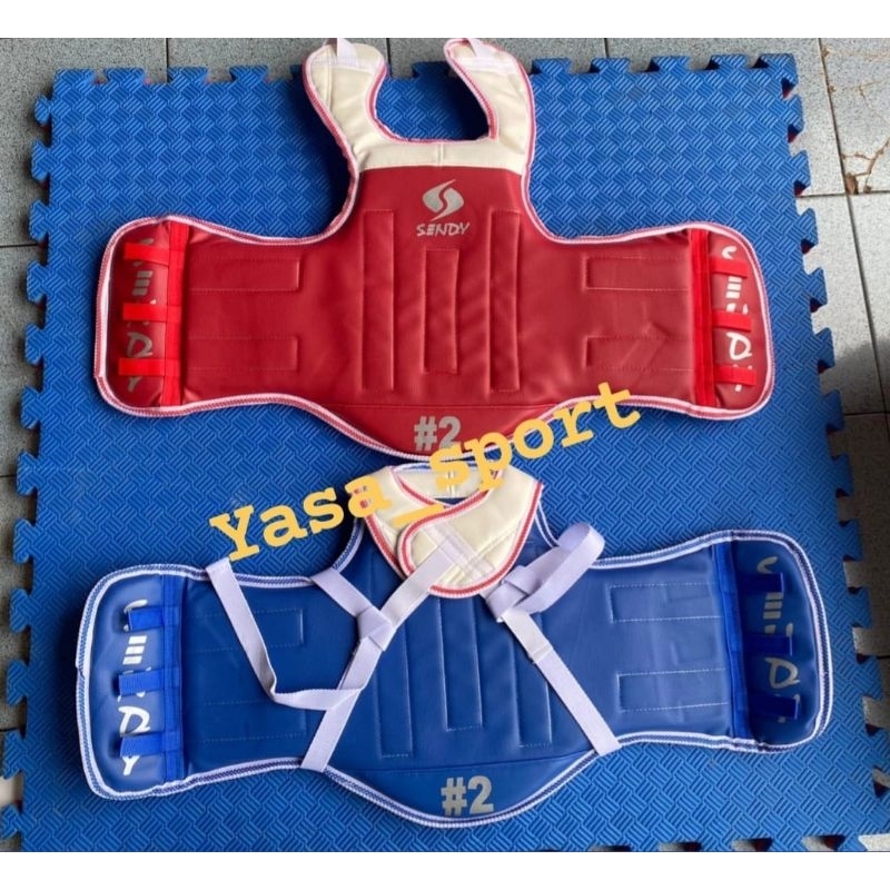 Body Protector Taekwondo Hugo dua sisi Sendy // Body Protector Taekwondo Sendy // Hugo bolak balik