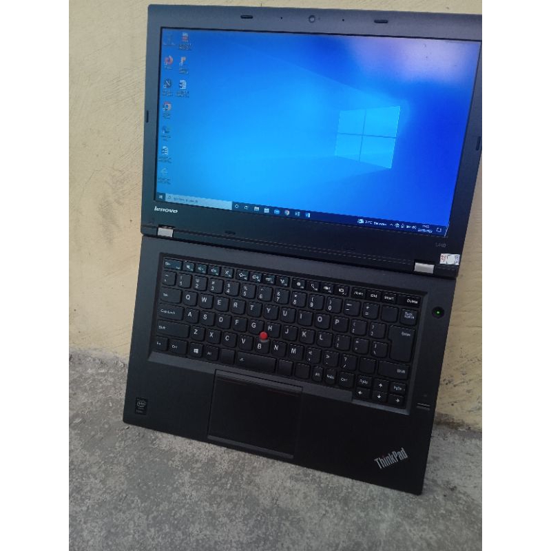 Laptop Lenovo Core i3 4000M Ram 8GB , Hdd 320 Gb  , siap pakai