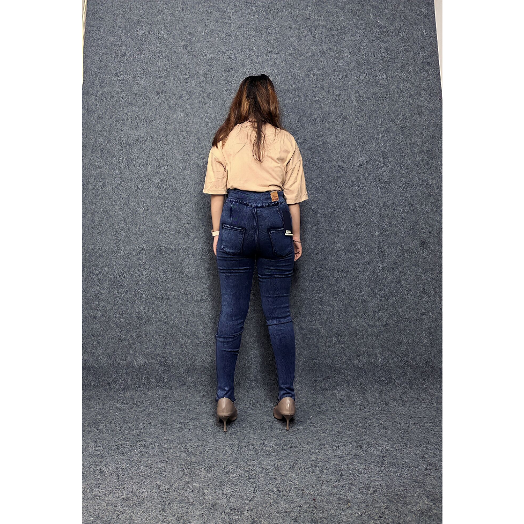 MCO - Celana Jeans wanita HW Skinny Kancing Motif Slimfit