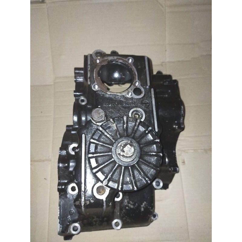Crankcase kalter rengkes krengkes blok mesin bagian bawah Ninja 250 karbu Ninja 250 r old original c