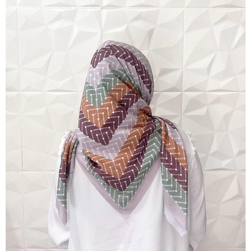 HIJAB SEGI EMPAT VOAL MOTIF JURNEY LASER CUT