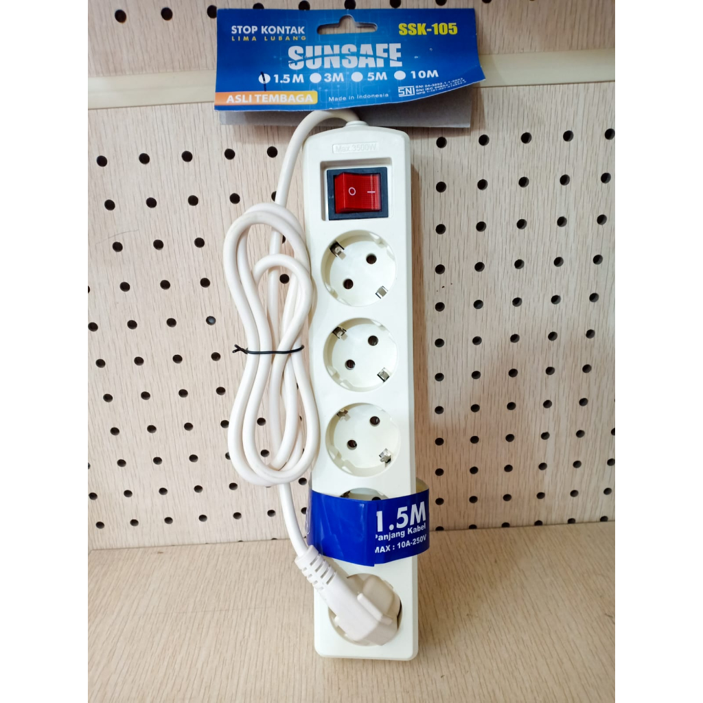 SUNSAFE 15 Stop Kontak 5 Lubang SNI Stop Kontak Kabel 1.5Meter