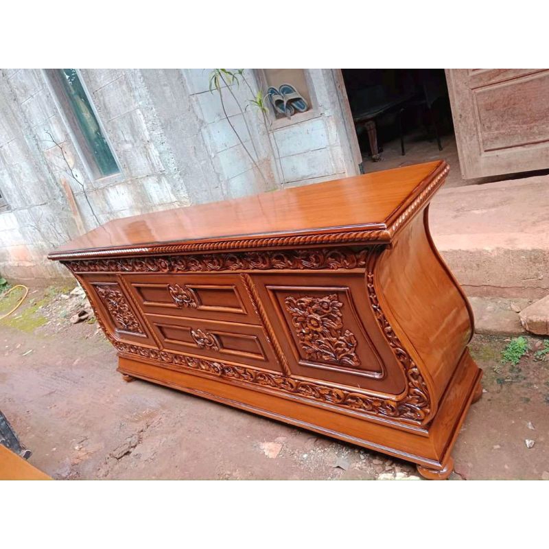 Bufet pajangan ruang tamu