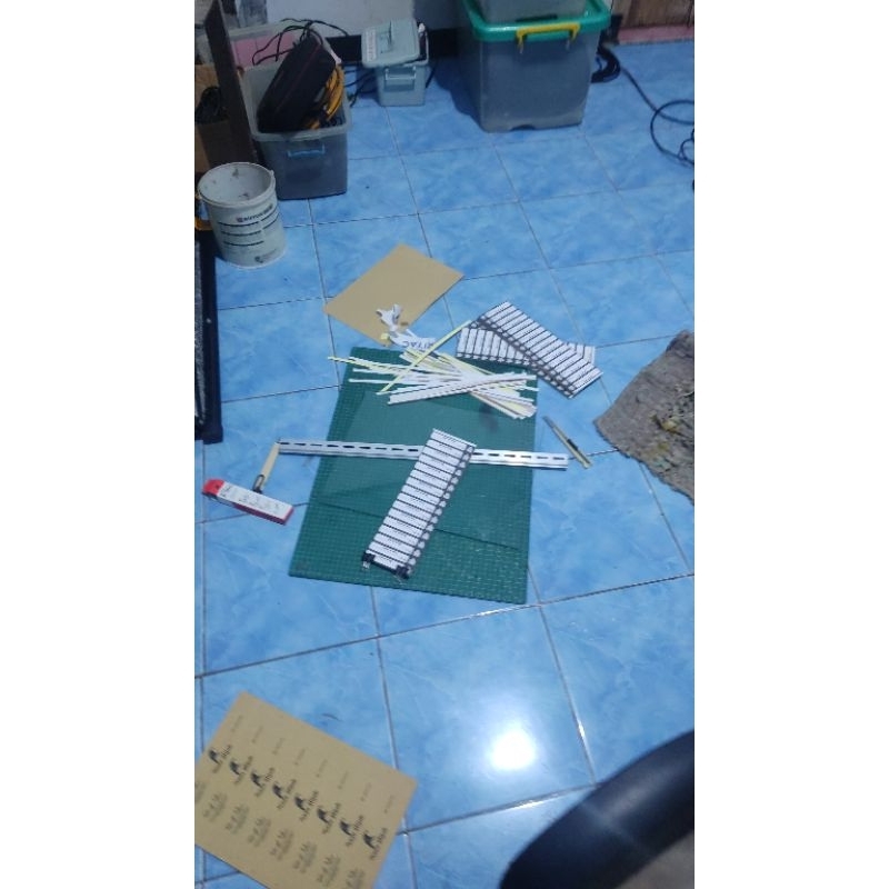 

custom stiker khusus