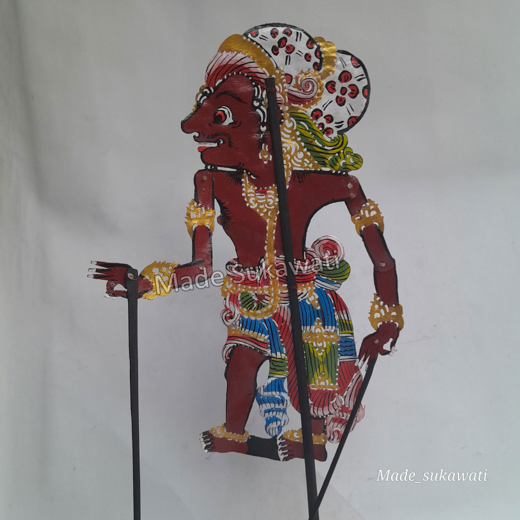 Kerajinan wayang kulit Bali Dursasana hiasan ukiran tangan Handmade