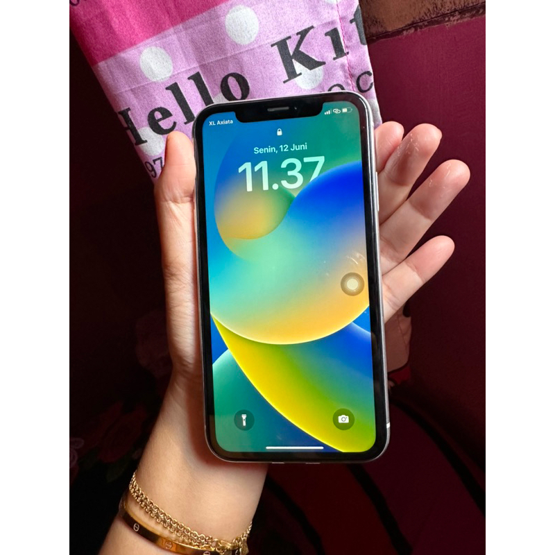 Iphone XR 128 GB Like New