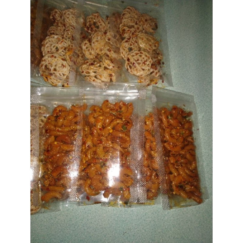 

makaroni pedas daun jeruk