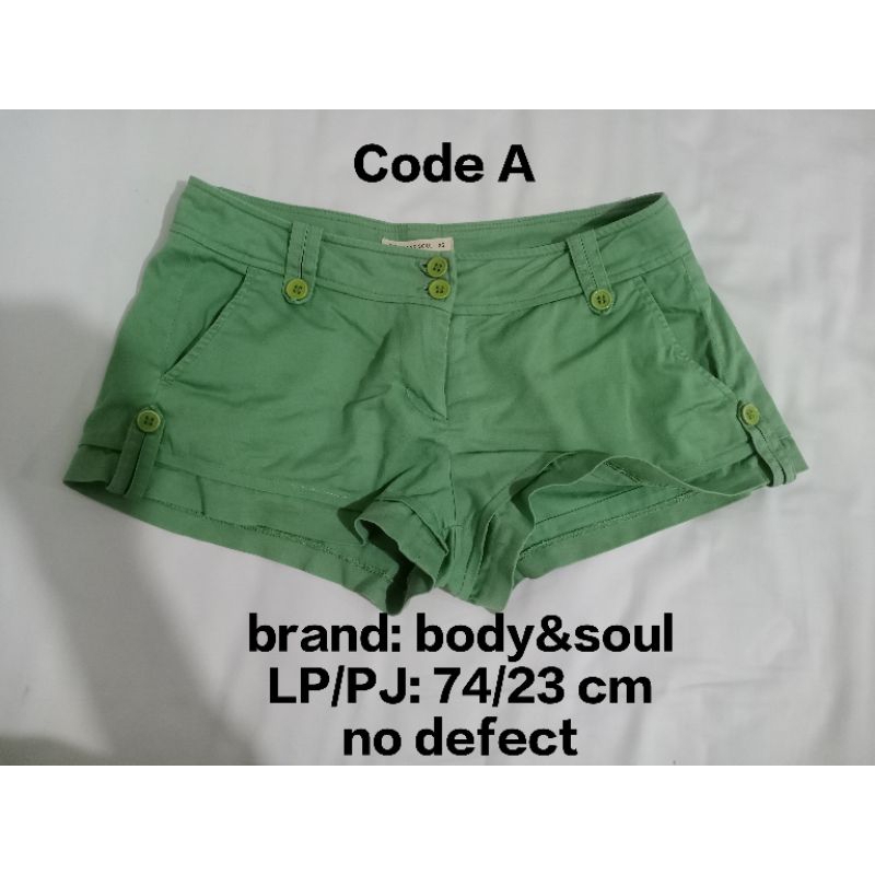 Hotpants  preloved branded body and soul 1797.second branded celana pendek wanita