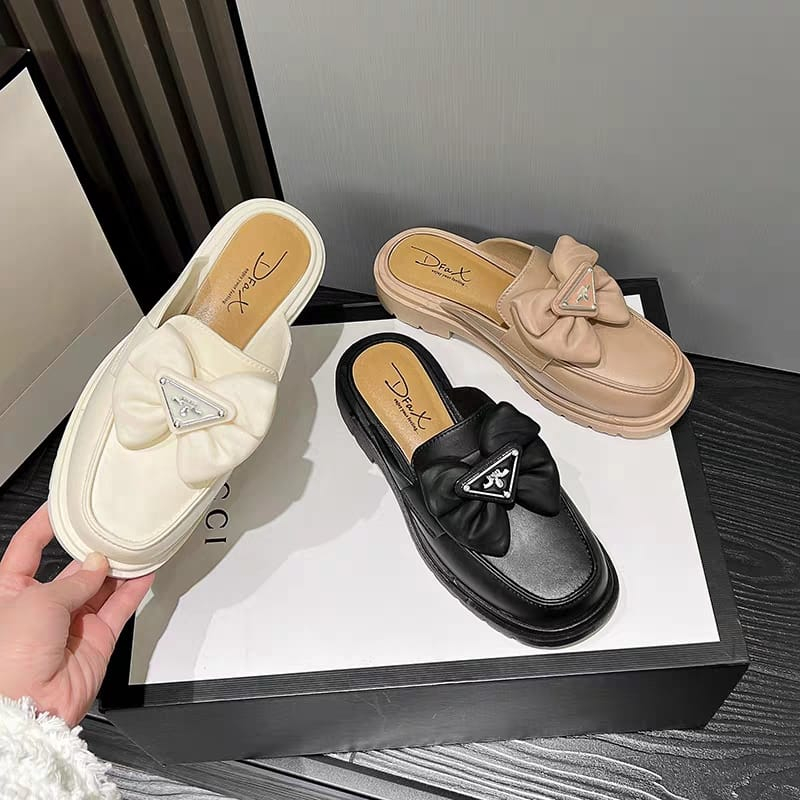 TG1711 Sandal Loafers Wanita  Sendal Jelly Slip On Karet PVC Fashion Korea