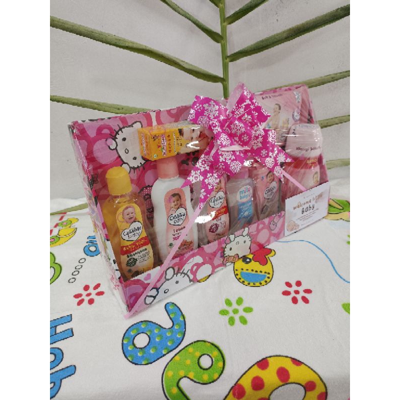 parcel bayi/ kado bayi/parcel baby/hampers baby gift/perlengkapan bayi/kecantikan bayi/parpum bayi/sabun bayi/shampo bayi/ bedak bayi/perlengkapan mandi bayi/ucapan bayi/kado bayi laki laki perempuan murah lengkap/gendongan bayi/celana bayipopokbayi