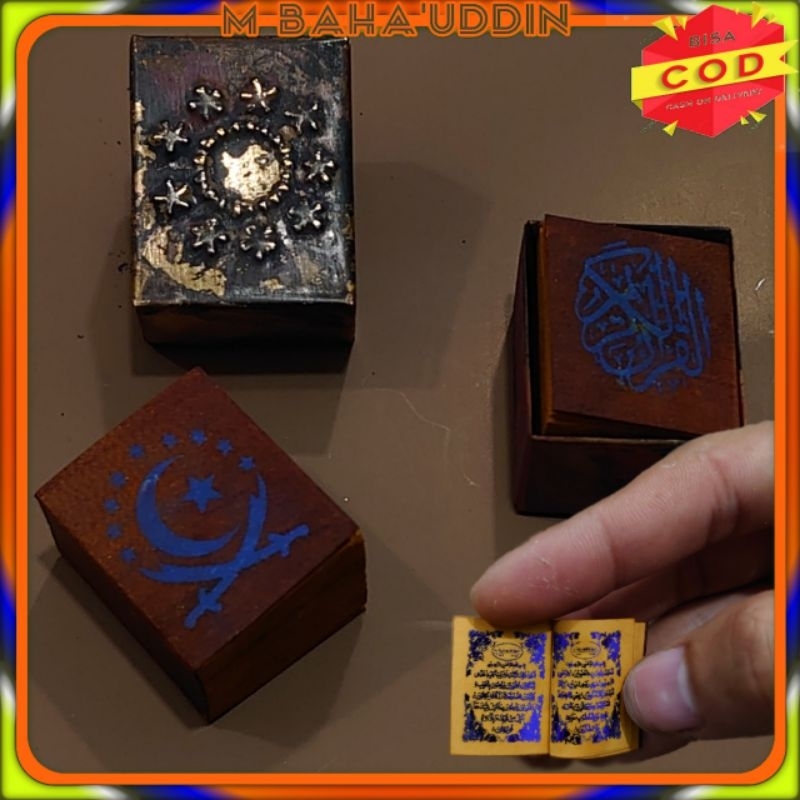 Al Qur'an stambul tinta biru wadah kuningan antik