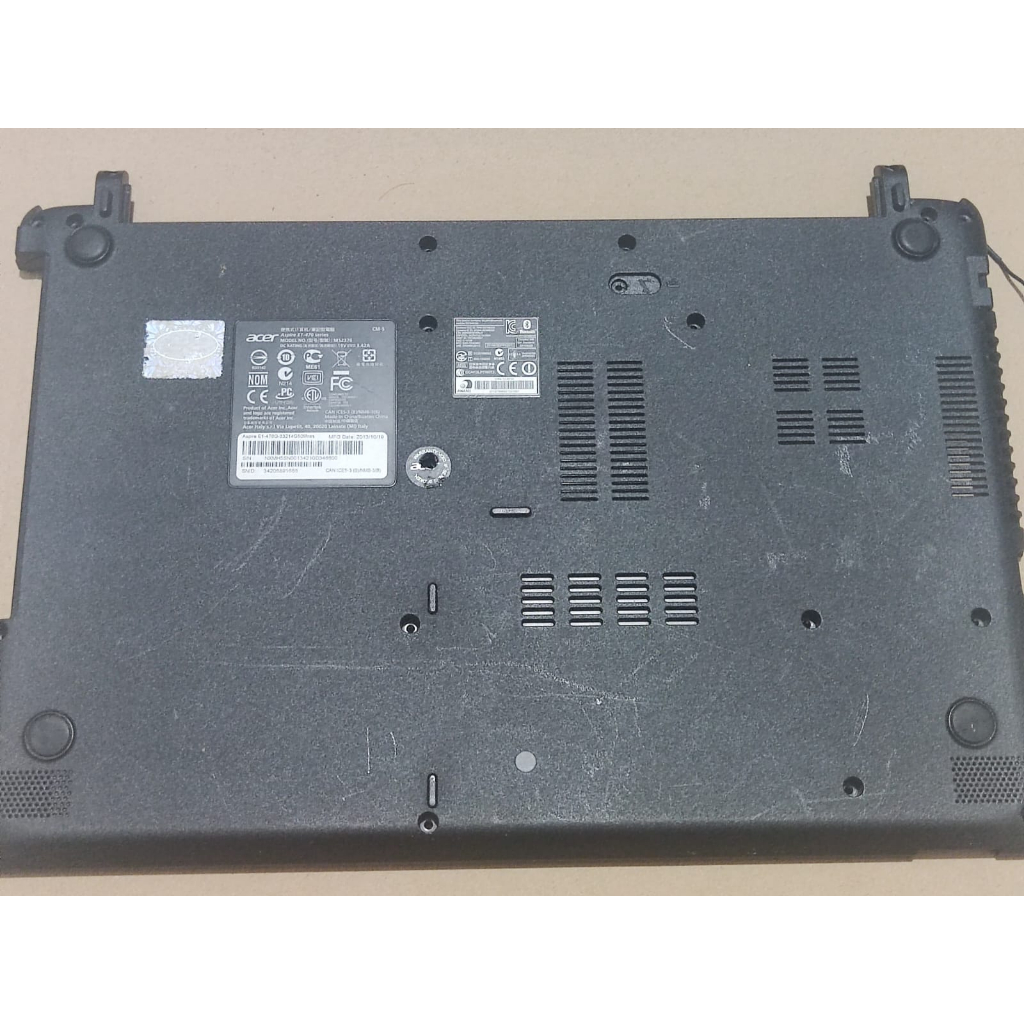 Casing Bawah Laptop Lenovo E1-470G