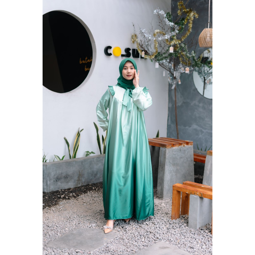 Gamis RUBY GRADASI EVELYN JAGUARD ARMANY SILK WAFDA DAN MAXMARA ROSE batik dress kilap mewah pesta syari muslim motif busana wanita kondangan hajatan komunitas