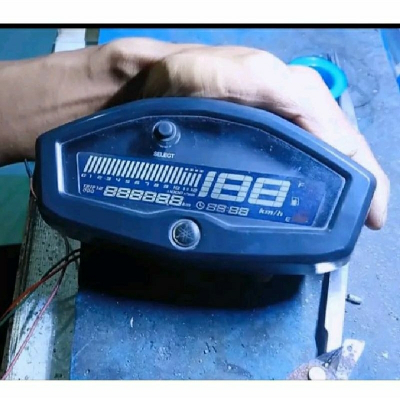 POLARIZER SPEEDOMETER XABRE