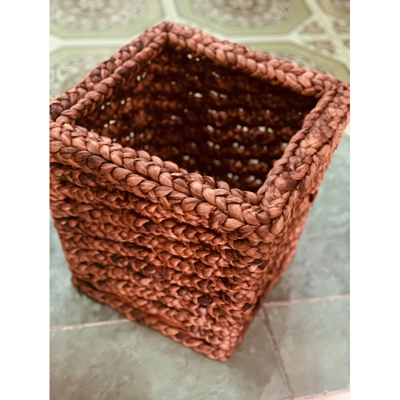 Pot Enceng gondok Kepang Rangka kayu 35x35cm