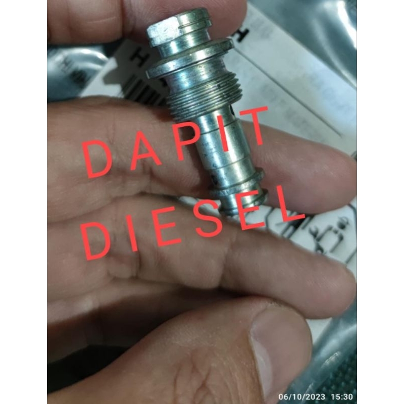 Regulating Valve Bospom Panther 2.5 Turbo Euro 2 Merk BOSCH ORI - ASLI - ORIGINAL - ORISINIL