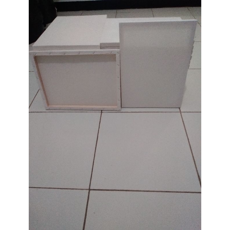 

Canvas 30 x 40 - Kanvas lukis murah 30x40cm untuk praktek sekolah