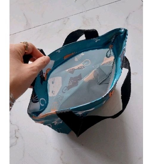 Tas serbaguna dompet bahan Nilon lentur