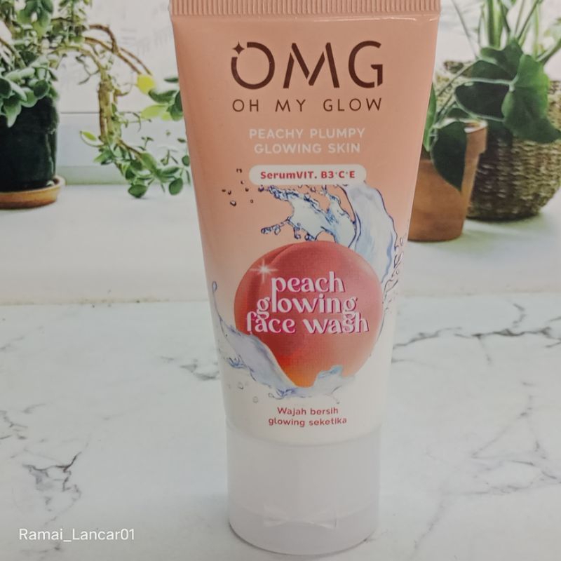 OMG Facial Wash Peach Glowing BPOM