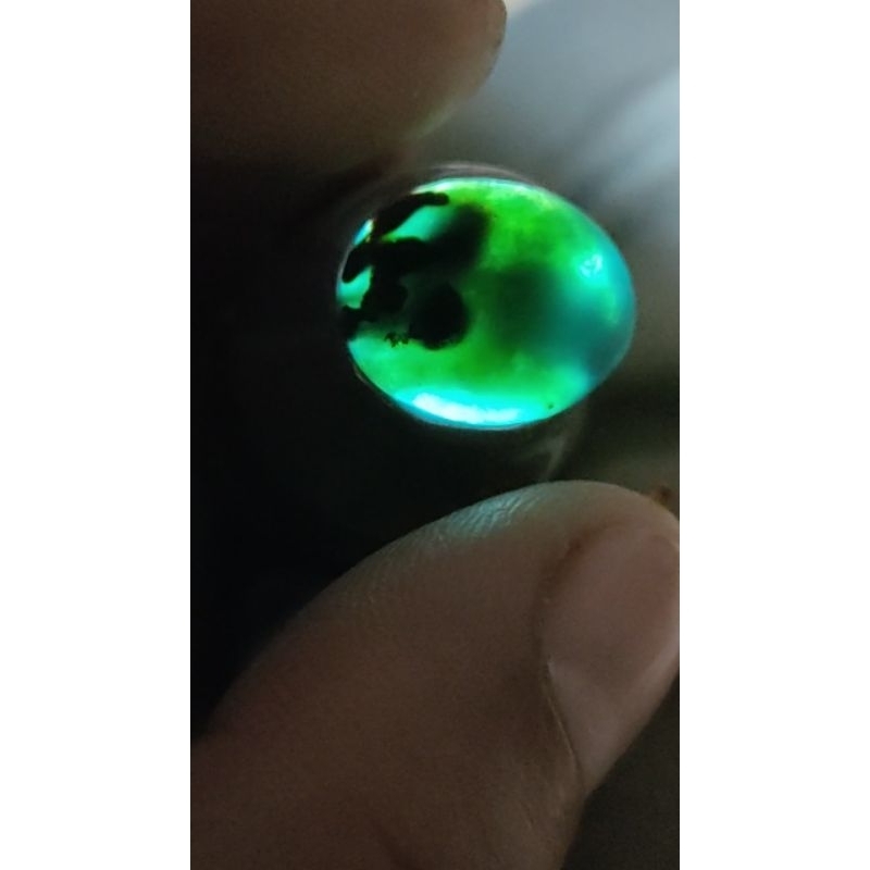 Bacan doko material coklat kristal