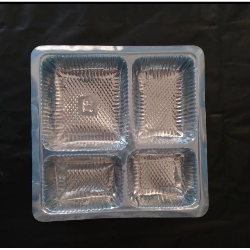 Mika Dalaman Dus Nasi Mika Box Catering 18 x 18 cm