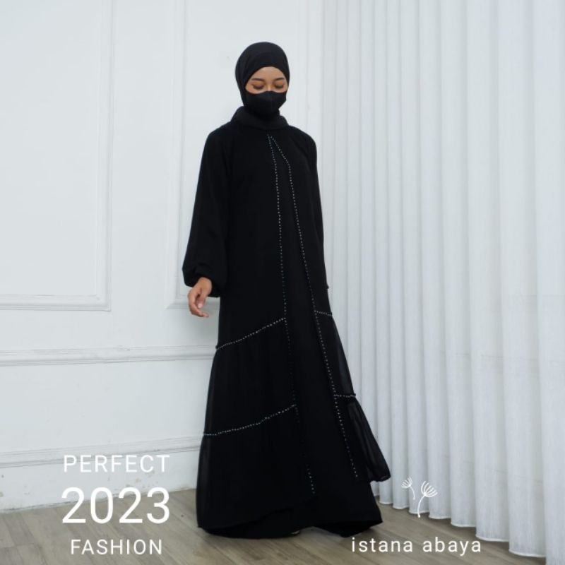 abaya Saudi cantik kain jetblack kombinasi longardi sifon belahan depan dg tgn karet mewah dan mata2 blink elegan bgt(real pic 100%)