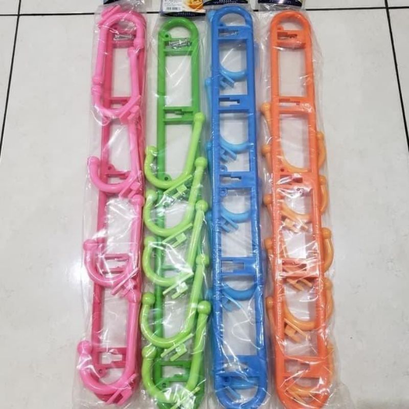 gantungan baju dinding kapstok baju plastik