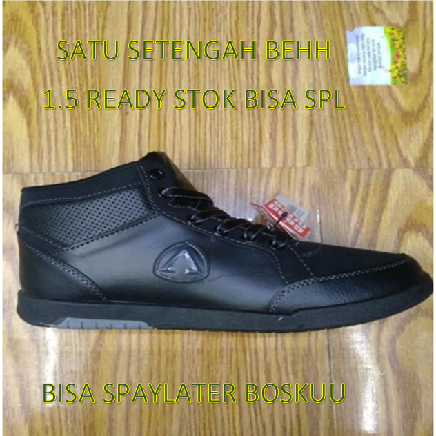 PROMO sepatu sekolah hitam polos aerostreet.