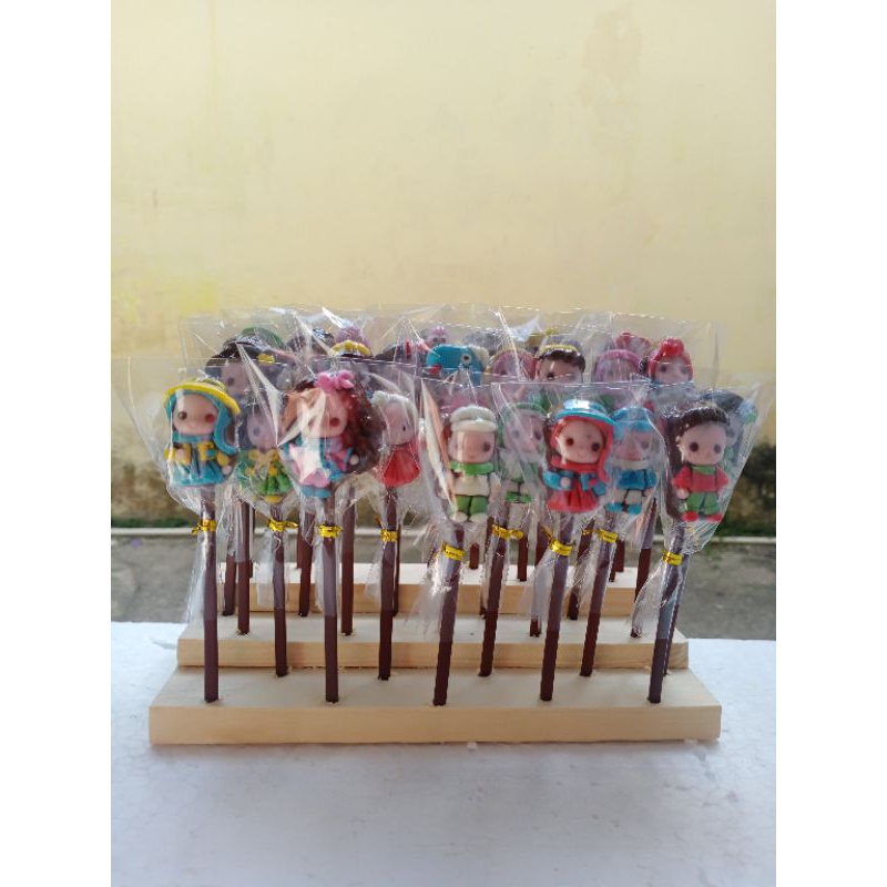 

Coklat loli karakter