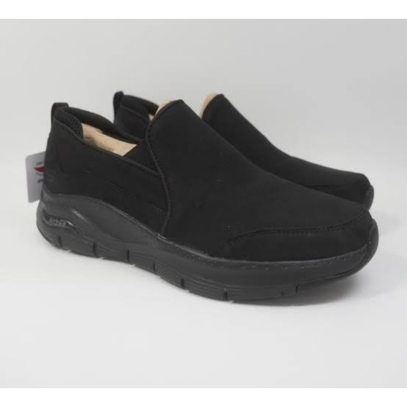 SKECHERS ARCH FIT LEVERICH