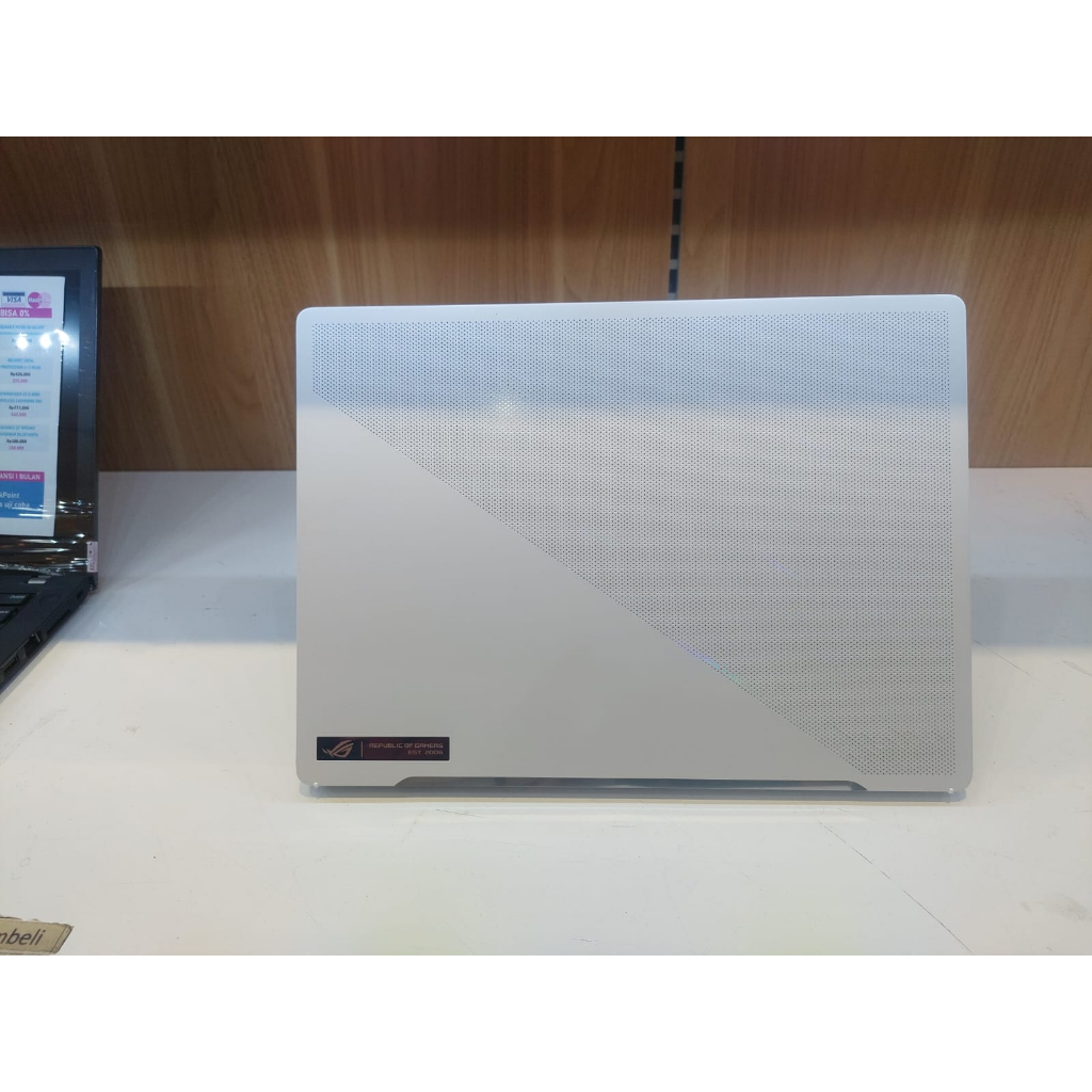 LAPTOP GAMING ASUS ROG ZEPHYRUS G14 GA402RJ AMD RYZEN 9 6900HS 32GB DDR5 2TB SSD RX6700S-8GB 14&quot; WQXGA 120HZ RGB ANIME WIN11HOME WHITE