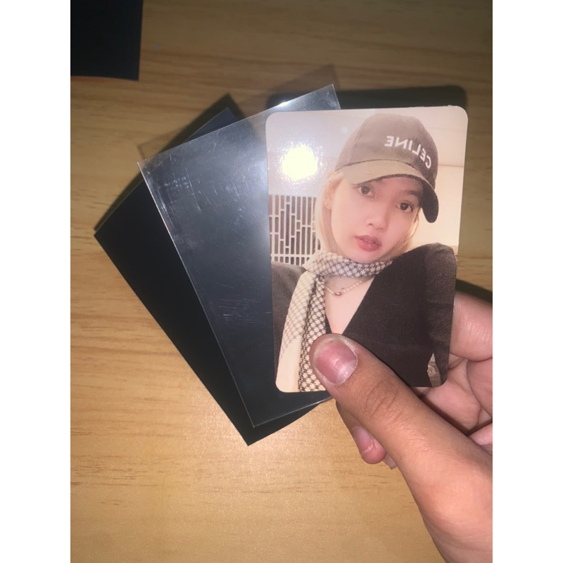OFFICIAL BLACKPINK BORN PINK PC PHOTOCARD LISA TOPI