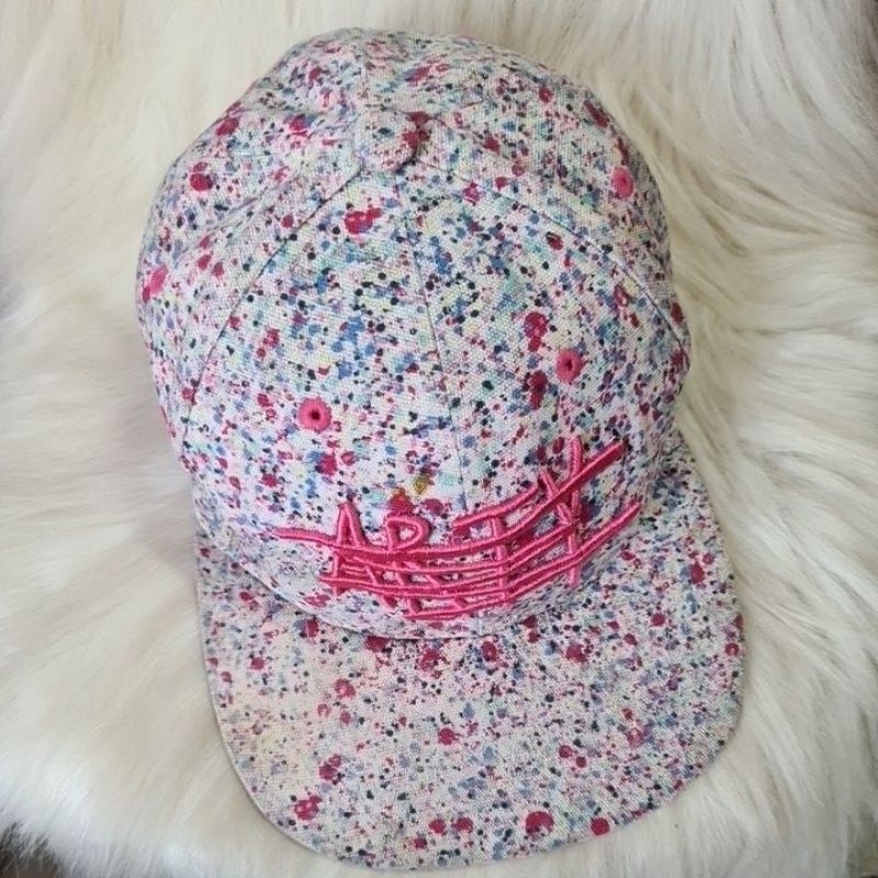 TOPI H&amp;M SPECIAL EDITION AUTH