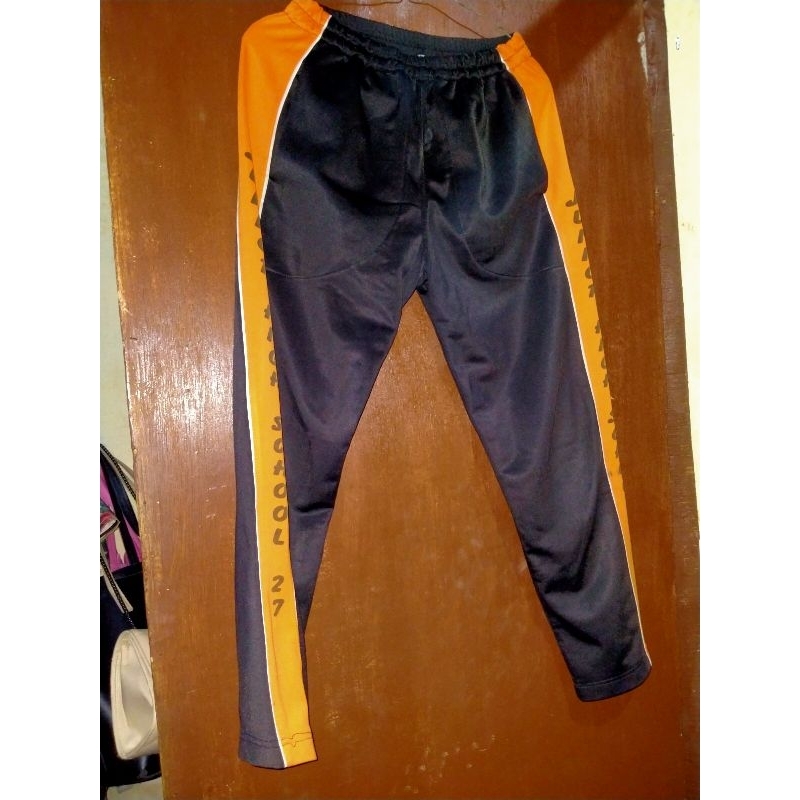 PRELOVED SERAGAM OLAHRAGA SMPN 27 JAKARTA