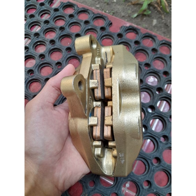 Kaliper Brembo 4 Piston (Original)