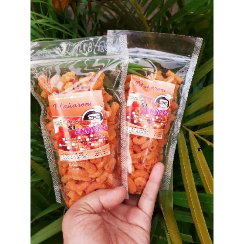 

Makaroni pedas daun jeruk 50 gram