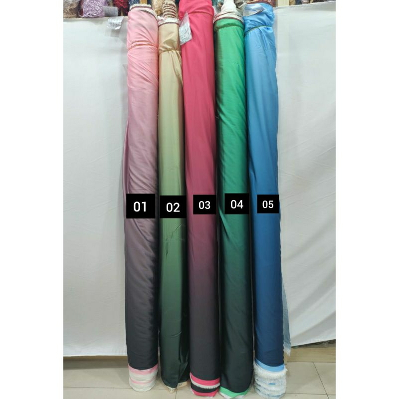 Kain Silky Satin Armany Ombre Gradasi