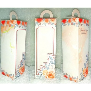 

Box souvenir Ivory botol 7x7x21 Ivory Orange