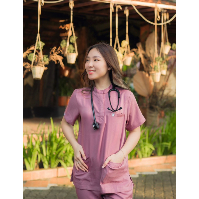 THE LUNAR - Mauve Medical Scrub Unisex - Baju Jaga Medis Kerah Mandarin Dokter / Perawat Merah Mauve