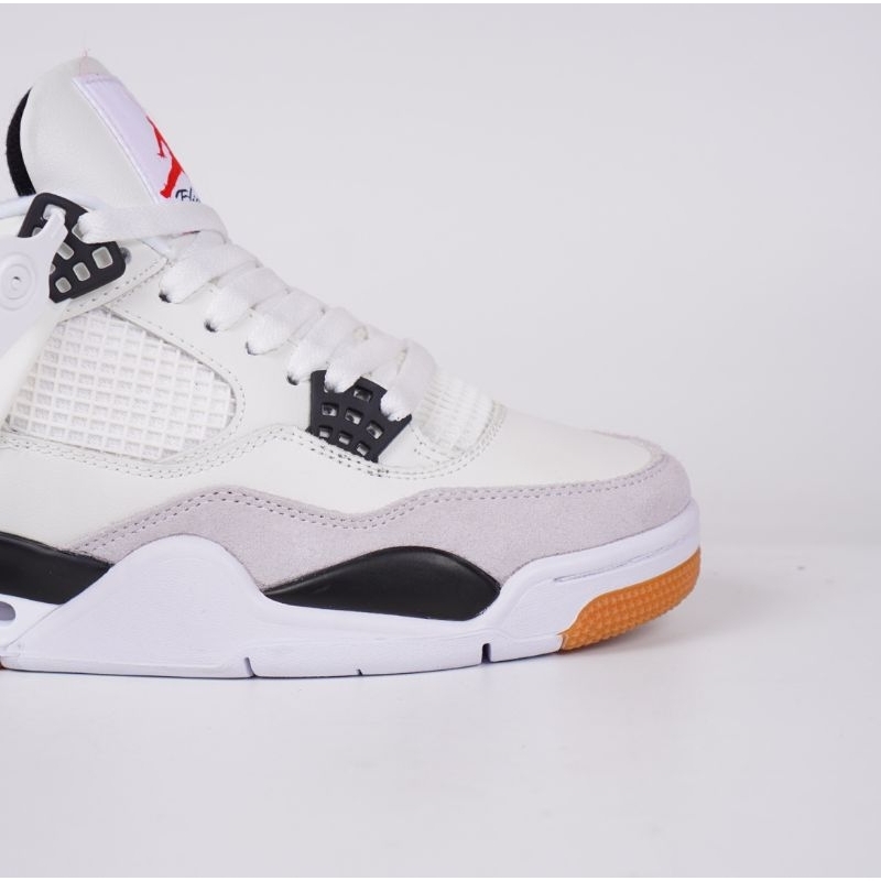 Sepatu Nike Jordan 4 SB Militari White Black