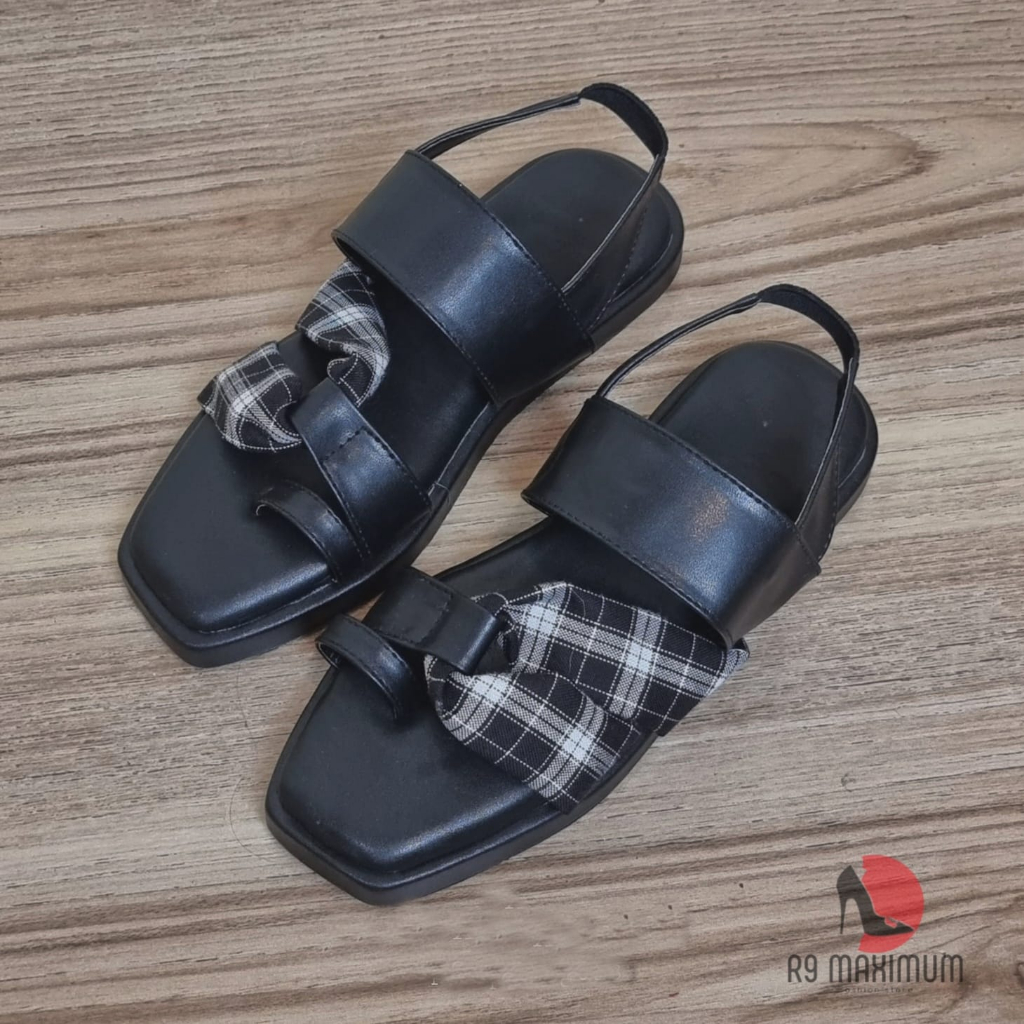 R9 MAXIMUM - Milano Sandal Wanita Sendal Empuk