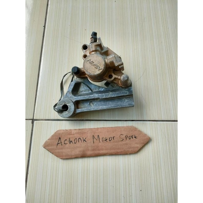 kaliper cakram belakang Suzuki Shogun SP original