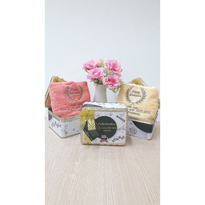 souvenir graduation sekolah/hampers guru/kantor/aqiqah/khitanan/ulang tahun/souvenir handuk terry pa