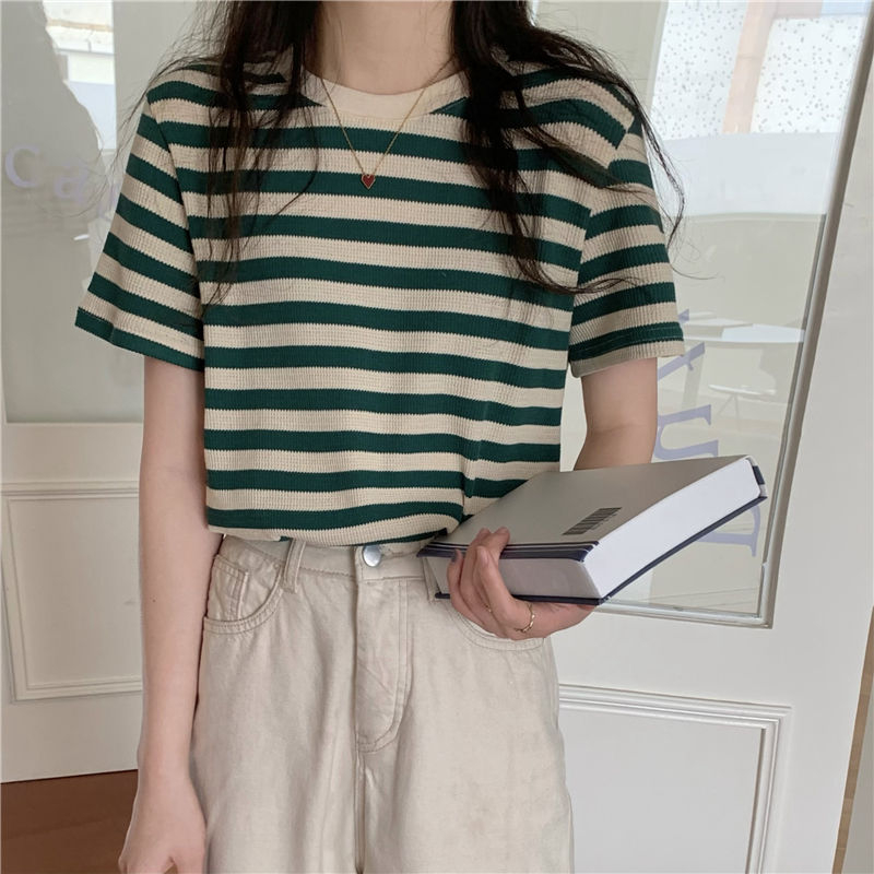 BEARYJEANS Striped T-shirts Crop Wanita Lengan Pendek Vintage Summer Streetwear Kaos Rajut Wanita Bergaris Korea Style Import - BJ091