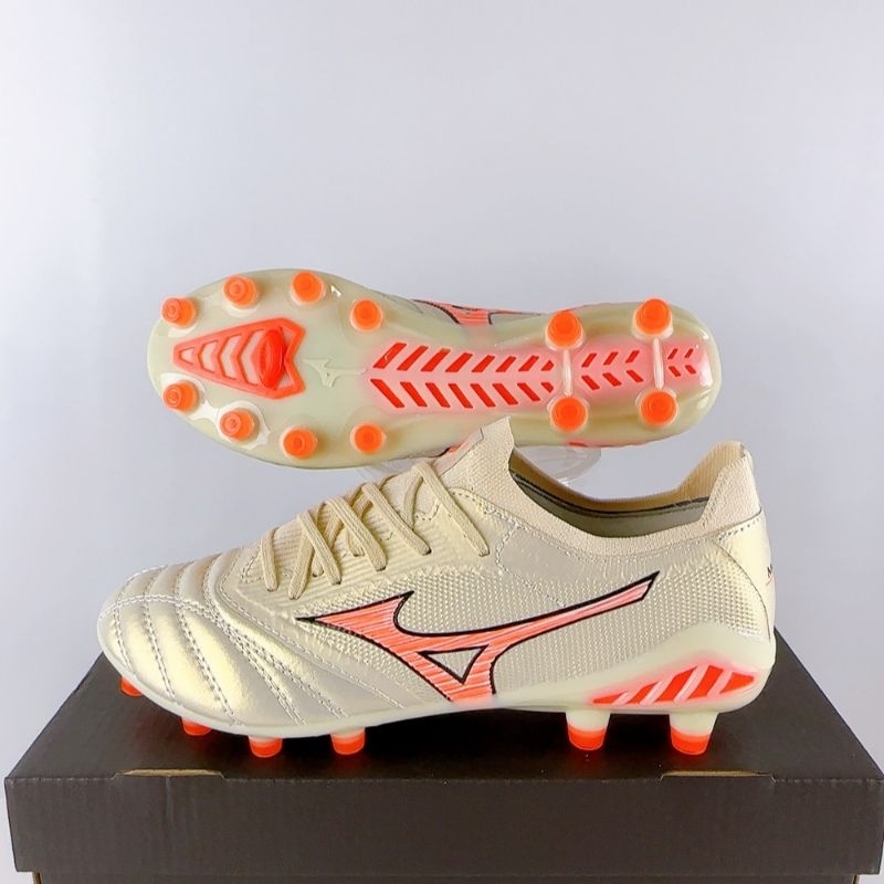 Sepatu Bola Mizuno Morelia Beta 3 White Solar Pink FG