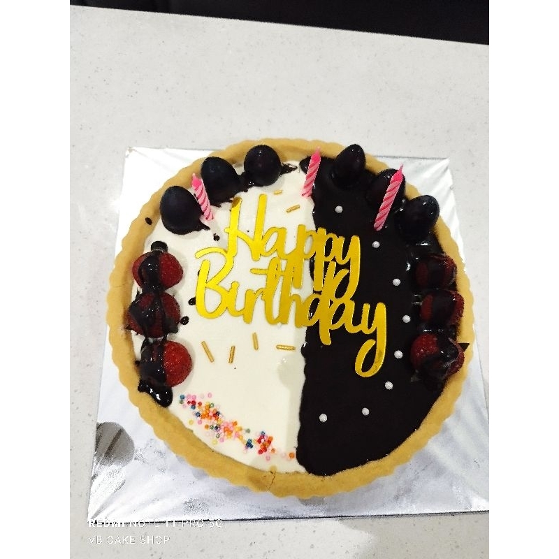 

Pie cream coklat setengah coklat UK 20cm birthday