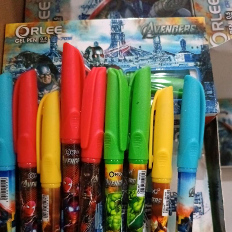 

Pulpen/ Bolpoin/ Bolpen Gelpen 0,5mm Merek Orlee OR-7018 Motif Avengers 1pcs