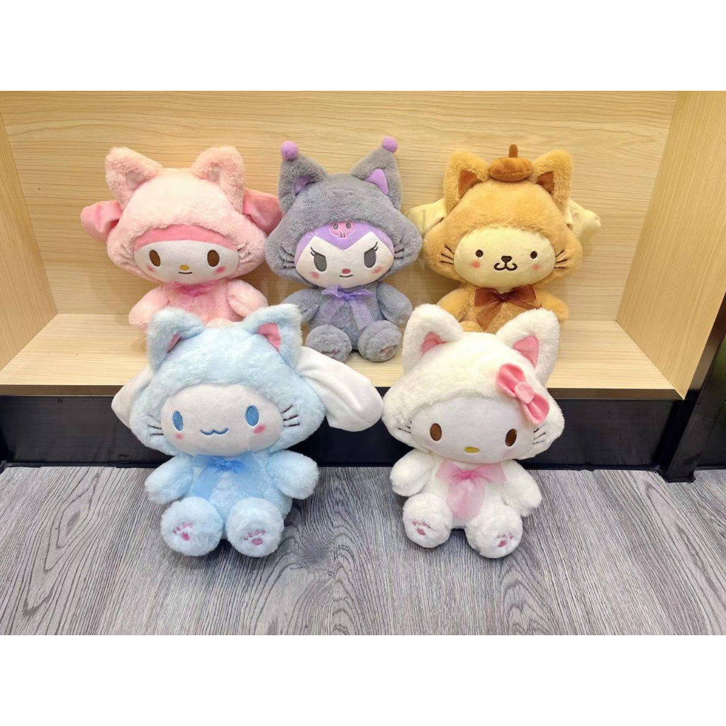 MAINAN BONEKA CINNAMOROLL MELODY KUROMI POMPOMPURIN HELLO KITTY KOSTUM KUCING PLUSH IMPOR