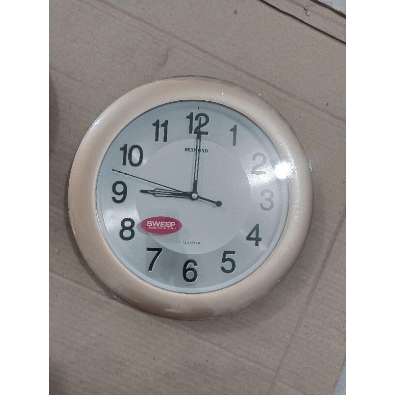 Jam dinding Diamond mesin sweap